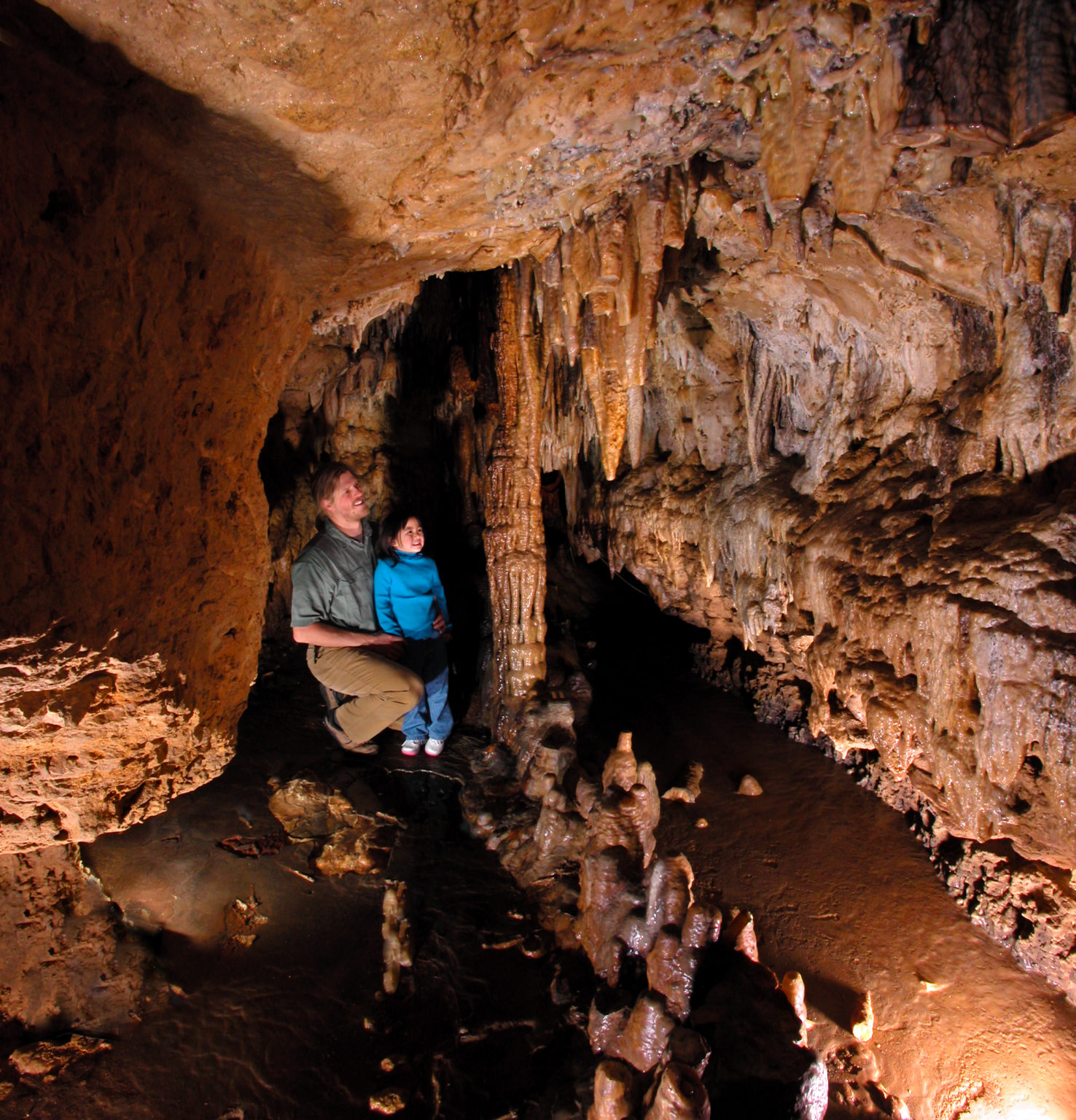 Caves of Wisconsin - Cave Of The Mounds